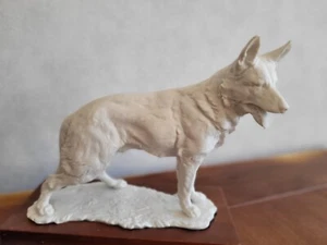 Kaiser Porzellanfigur Schäferhund 528 - Bild 1 von 8