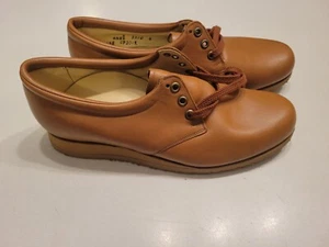 All Seasons Casuals Womens Size 6.5 Musebeck Shoes Made In USA NOS Tan Lace-up  - Picture 1 of 8