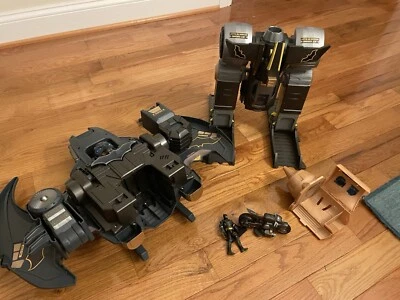 DC Comics Batman ENORME Gotham City Guardian Juego Transformation Transformer 4 Foto 1 de 4