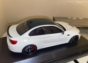 MINICHAMPS BMW (F87) M2 CS, Carbon Roof & Spoilers, Beautiful and New 1/18 - Picture 1 of 21