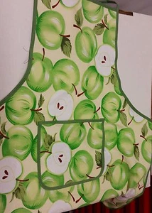 Printed Cotton Kitchen Apron, 21" x 29", GREEN APPLES - Picture 1 of 10