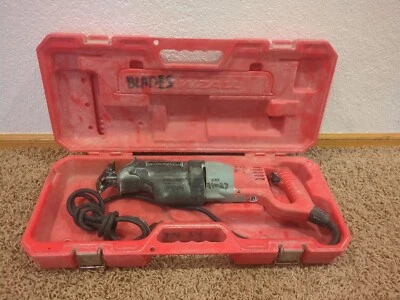 Milwaukee 6519-22 Corded Reciprocating Saw Sawzall Heavy Duty Blade Lock Bad - Image 1 of 4