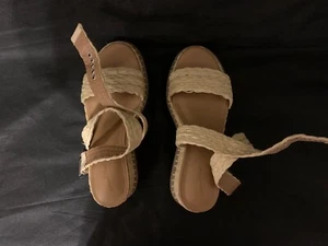 Universal Thread Damen-Plateausandalen "6 kostenloser Versand" - Bild 1 von 4