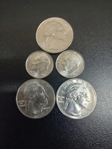 ERROR COINS LOT 5 DIE CHIPS AND CLASH #1980-1984 Coin Collection - Picture 1 of 11