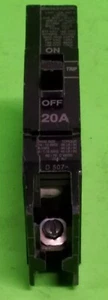 Disyuntor GE TEY120 20A 1P 277VAC/125VDC tipo TEY - Imagen 1 de 7