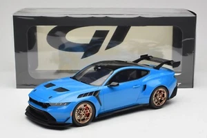 Ford Mustang GTD 2024 5,2 L V8 cupé azul escala 1:18 de GT SPIRIT GT473 - Imagen 1 de 6