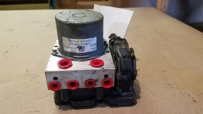 Chevrolet Malibu 2017 ABS antibloqueo freno actuador bomba Premier, sin pre-choque Foto 1 de 4