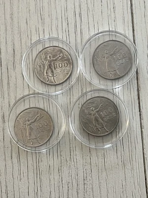 Lot of 4 Korean 100 Won Commemorative Coins Independence Day - Image 1 of 4