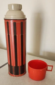 Vintage Thermos 1971 King-Seeley Red and Black Metal Insulated Bottle No. 2210 - Picture 1 of 12