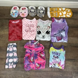 10pc Girls Size 5 / 6 Long-Sleeved PJ’s Pajamas Nightgown Squishmallows Slipper - Picture 1 of 19