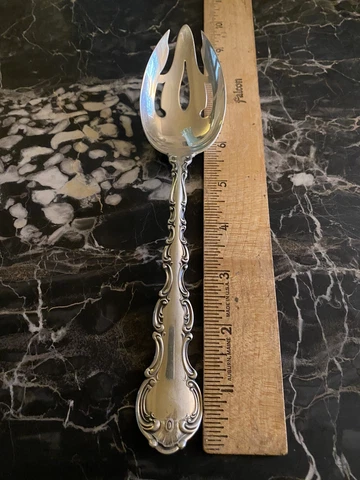 Gorham Sterling STRASBOURG Pierced Tablespoon / Serving Spoon, 8.5" (No Monos!) Cover