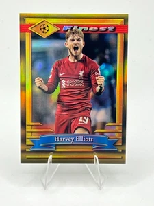 2022-23 Topps Finest Flashbacks - Harvey Elliott - #59 Gold Refractor /50 - Picture 1 of 2