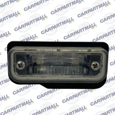 2006 Mercedes-Benz CLS500 porta-malas traseiro lâmpada de matrícula A203-820-02-56 fabricante de equipamento original - Imagem 1 de 4