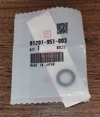 Vintage 1980's Honda CX500D OEM Oil Seal (12x18x3) (ARAI) 91201-951-003 Foto 1 de 2