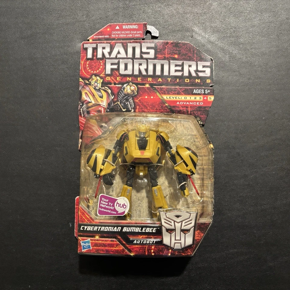 Transformers Generations Deluxe Cybertronian Bumblebee War For Cybertron 2009 - Image 1 of 4