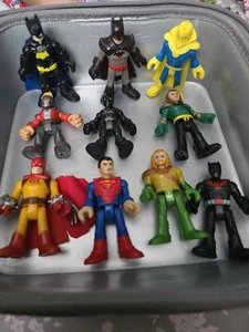 Imaginext DC LOT OF 10 Collectible Figures - Picture 1 of 12