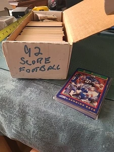 1992 SCORE FOOTBALL CARDS OPENED BOX - Picture 1 of 6