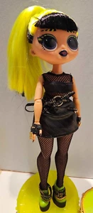 LOL OMG Remix Bhad Gurl Puppe Figur Trommeln und Zubehör schwarz grün MGA - Bild 1 von 12