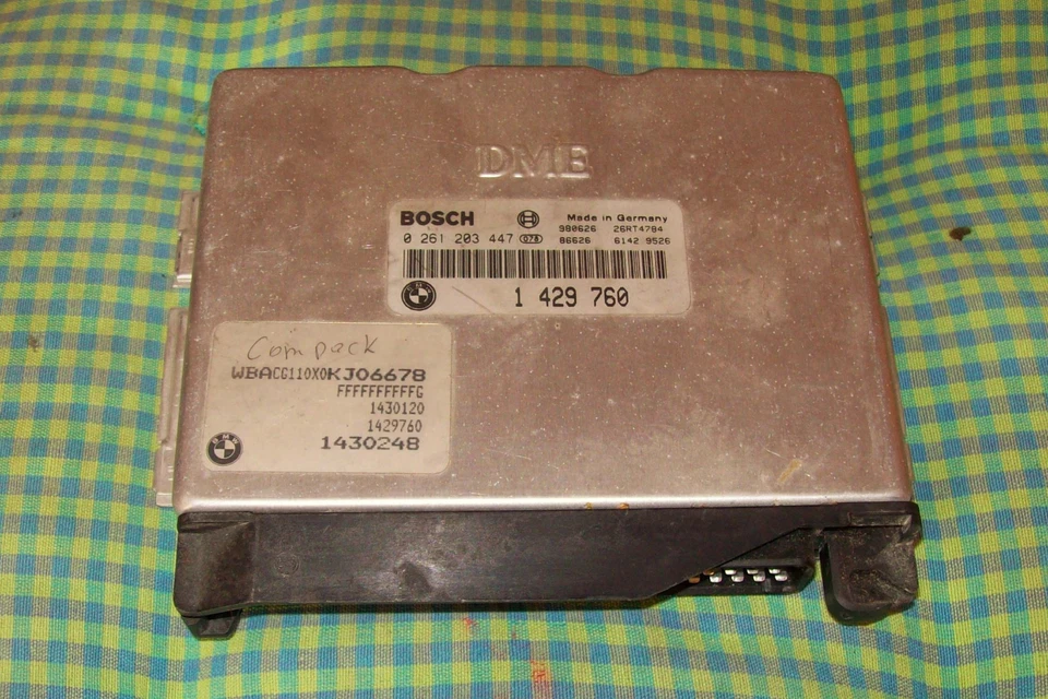 Centralina motore BMW E36 Compact 316i M43 manuale 07-98 0261203447 1429760 - Immagine 1 di 1