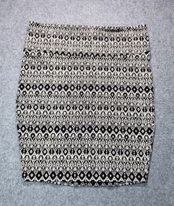 Torrid skull/patterned women stretchy size 2X mini skirt - Picture 1 of 5