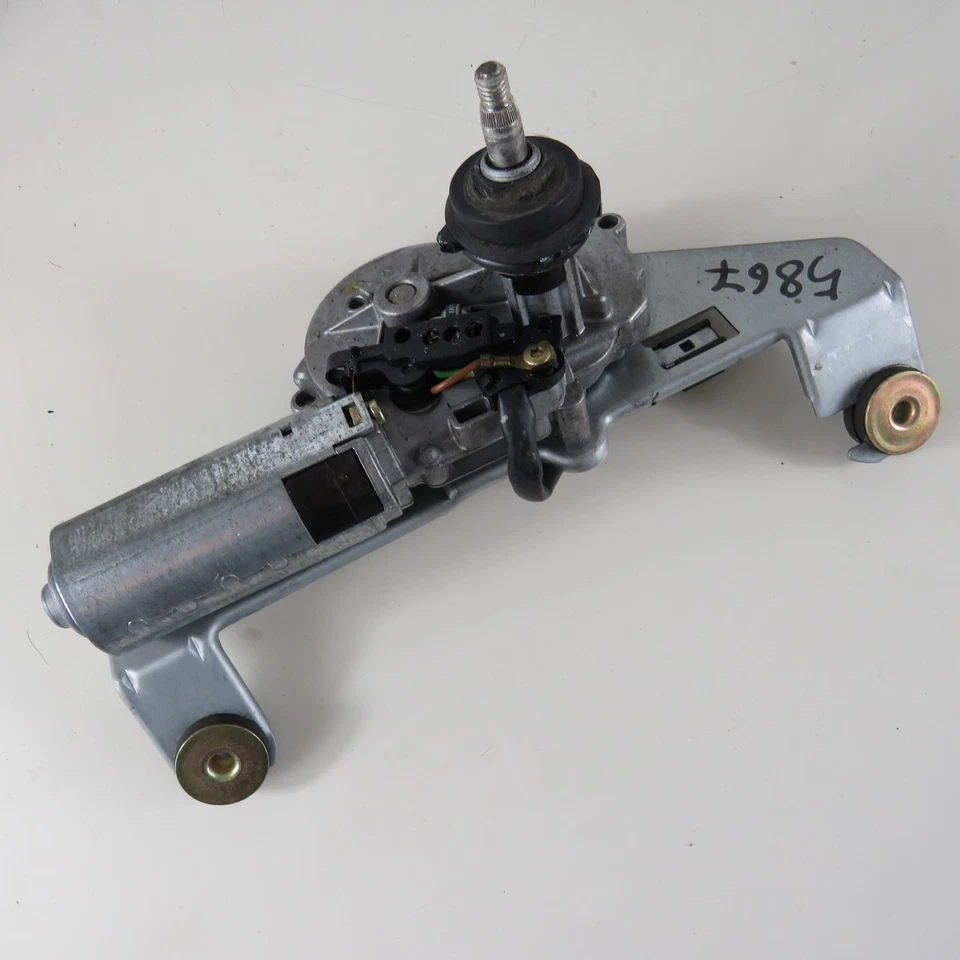 Motorino tergicristallo posteriore Volvo V40 1995-2004 usato (28858 20U-1-F-4) — 第 1/1 张图片