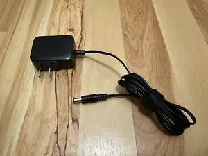 Genuine Plantronics SSC-090100 AC Adapter 9V 1A Power Supply 203382-01 TESTED - Picture 1 of 2