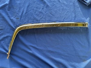 orig. Mercedes Stoßstangenhälfte vorne links A1078850501 für W107 - Picture 1 of 4