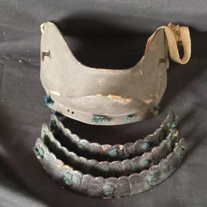 Auténtico protector facial japonés Menpo Samurai - armadura guerrera lacada en hierro antiguo - Imagen 1 de 24