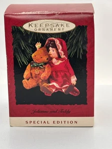 Hallmark Keepsake Ornament - Julianne and Teddy - 1993 - Flocked Bear - Picture 1 of 2