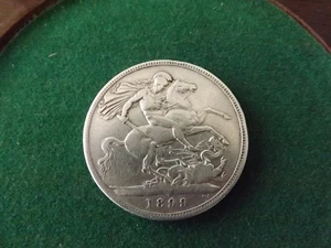 1899 LXII Victoria Silber Krone - Fünf Schilling Münze - 28g - Bild 1 von 4