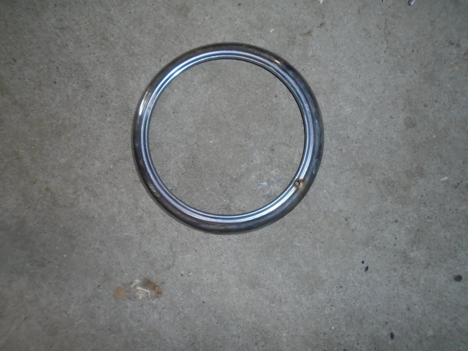 Ford 1940 faros llanta moldura Foto 1 de 1