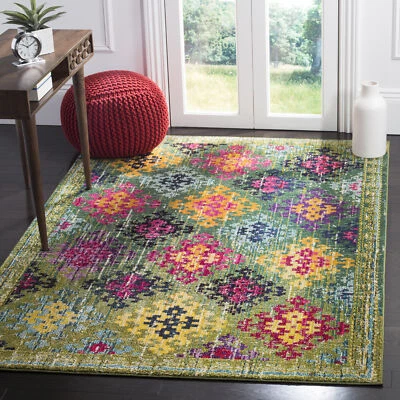 Safavieh Classic Texture Green / Multi Vintage Area Rug MNC244G - Image 1 of 3