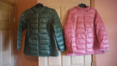 Chaqueta acolchada empacable Woman Within, rosa o verde, elige la talla  Foto 1 de 4