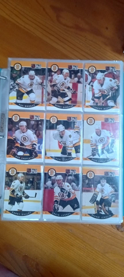 NHL/NHLPA Hockey Card Set #1-705 - Image 1 of 4