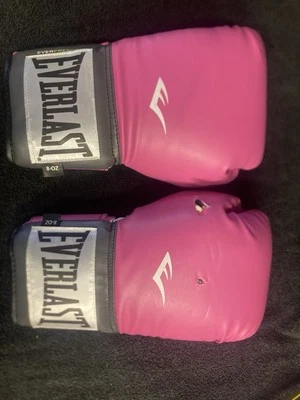 Женские тренировочные перчатки Everlast Pro Style для спарринга бокса розовые/черные размер 8 унций - Изображение 1 из 4