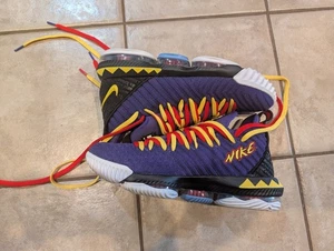 LeBron 16 Martin Size 11 Nike Air Max Used But In Great Condition - Picture 1 of 10