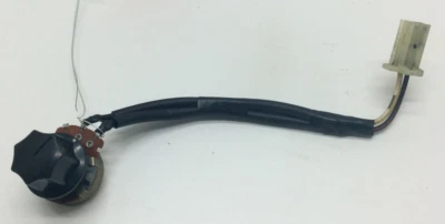 Interruptor calentador de agarre de mano Yamaha Venture VMax Mountain Max 8DM-87283-00-00 Foto 1 de 4