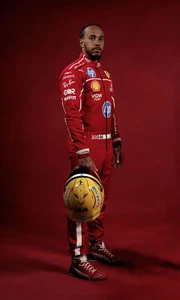 Scuderia Ferrari Flag - Lewis Hamilton F1 Racing Team Banner - All sizes - Picture 1 of 7