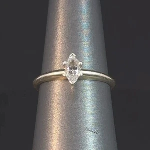 Marquise Diamond Solitaire Ring Approx. .30 CT. 10K Yellow Gold 1.8g (GO1061214) - Picture 1 of 5