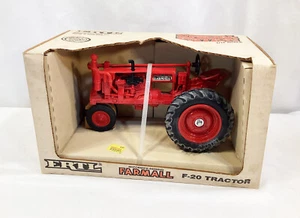 1987 Ertl 1:16th Scale Farmall F-20 Tractor, Special Edition, Red #437 - Picture 1 of 5