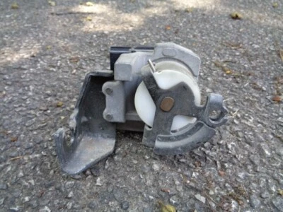 OEM USED Lateral Accelerator Position Sensor 2004-2006 Kia Amanti 35357-39700 - Image 1 of 4