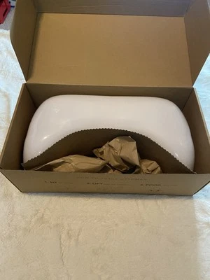 White footstool for bathroom, tushy brand, unused - Image 1 of 3