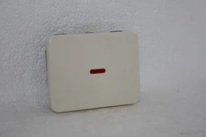 Busch & Jäger alpha nea Kontroll Wippe in elfenbein cremeweiß - Bild 1 von 1