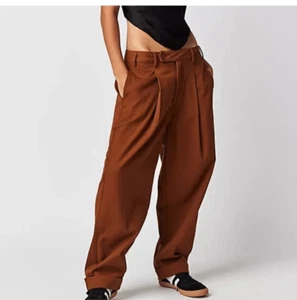 Pantalones plisados Free People Needed Breaking pecana/marrón talla 10 nuevos con etiquetas - Imagen 1 de 7