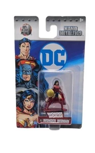 ~ DC ~ Nano Metalfigs ~ 100% Die-Cast Metal ~ Wonder Woman ~ DC4 ~ For Ages 3+ ~ - Picture 1 of 11