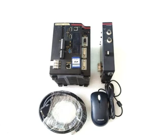 Controlador KEYENCE CV-X400F VISION con UNIDAD DE EXPANSIÓN DE LUZ CA-DC60E y cable - Imagen 1 de 14