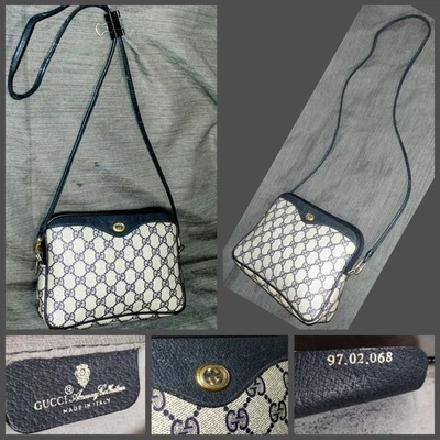 Bolso Bandolera Vintage Gucci GG Logo 97.02.068 Azul Marino y Tostado (9"x7")  Foto 1 de 4