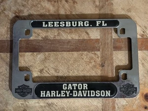 LEESBURG, FL GATOR HARLEY-DAVIDSON CHROME LICENSE PLATE METAL FRAME - Picture 1 of 2