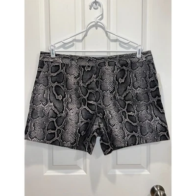 Pantalones Cortos Michael Kors Estampado Serpiente Negros Plateados Para Mujer Talla 16 Nuevos con Etiquetas Foto 1 de 4