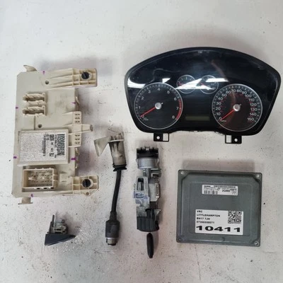 KIT CENTRALINA + SET SERRATURA FORD FOCUS II DA HCP DP S118934202 7M5112A650AFA 07.2004-2013 - Immagine 1 di 4